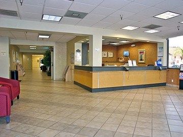 Motel 6 Anaheim Maingate מראה חיצוני תמונה